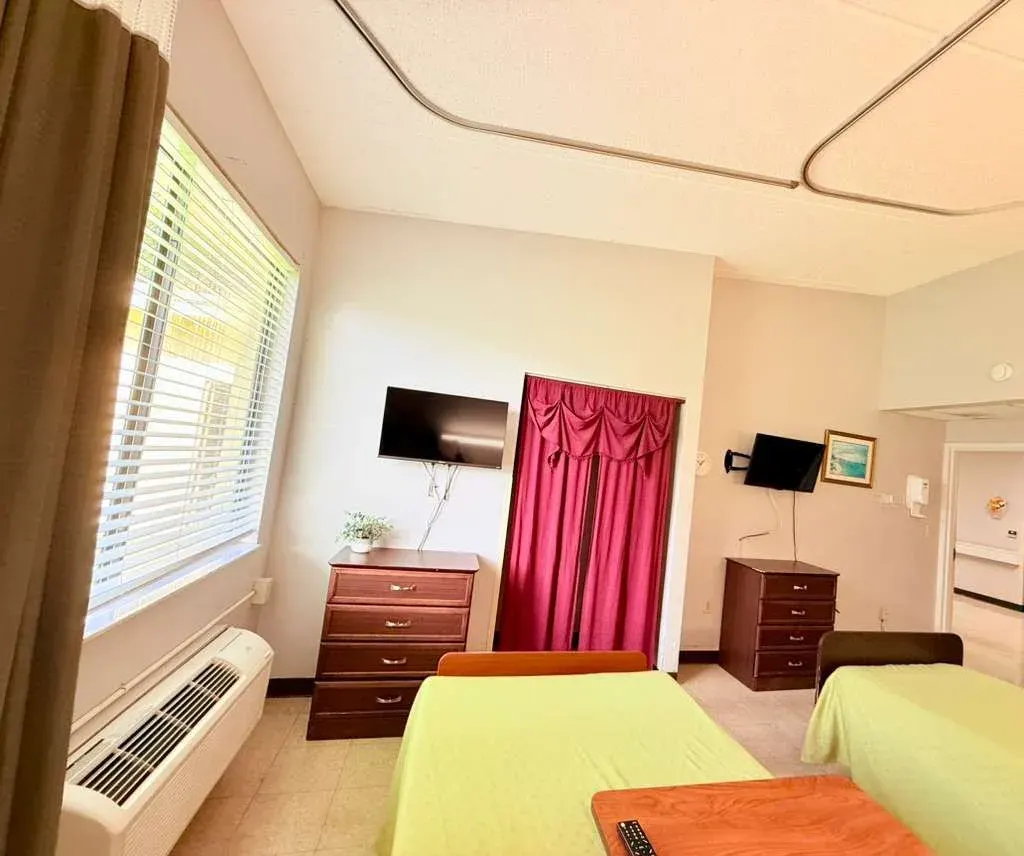 A resident room at Vivo Healthcare Wauchula
